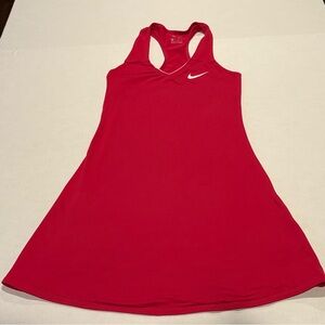 Nike Women’s Pure Tennis Court Fuchsia Sz XS. 728736-639